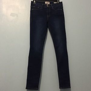 Frame Denim Le Skinny de Jeanne Dark Wash Jeans